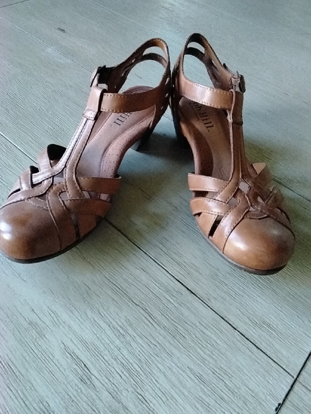 Cobb Hill By New Balance  Brown Leather T-Strap Heels, Size 9